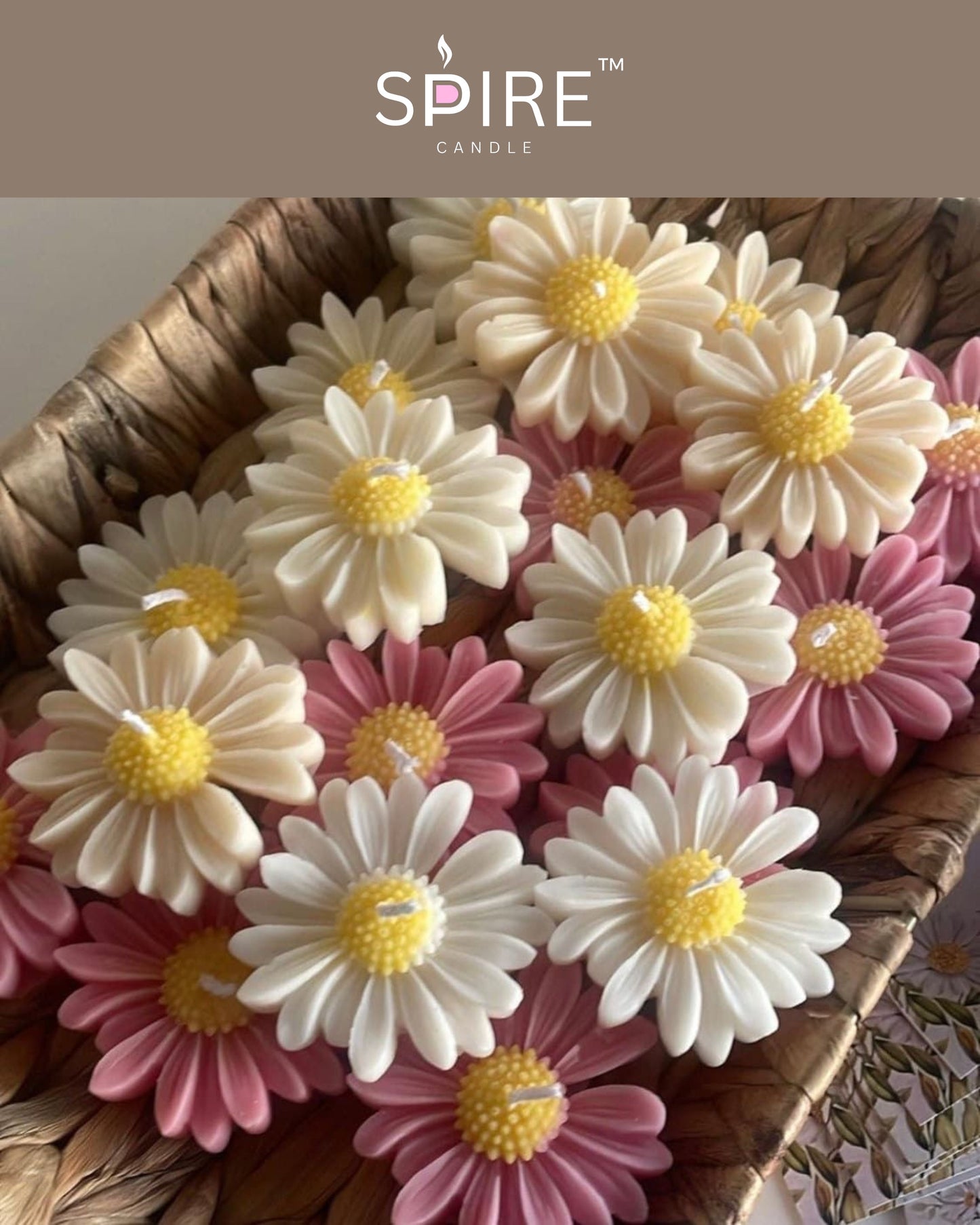 Daisy flower candle