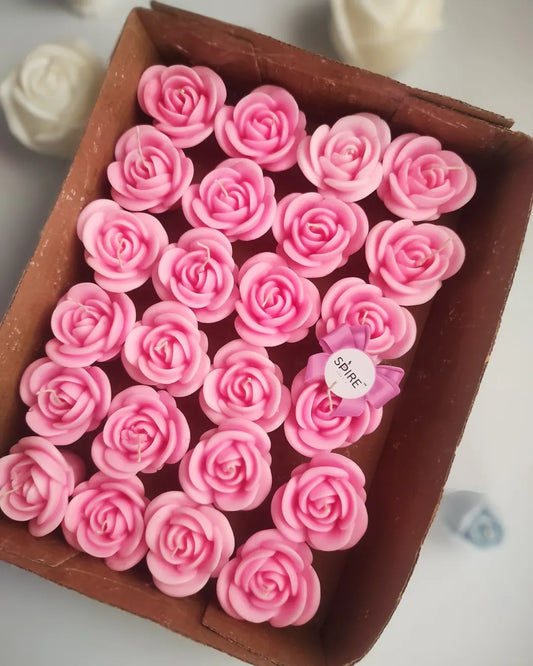 Petals flower candle