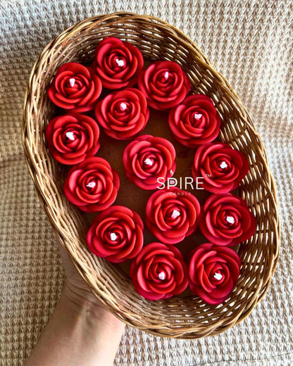 Petals flower candle